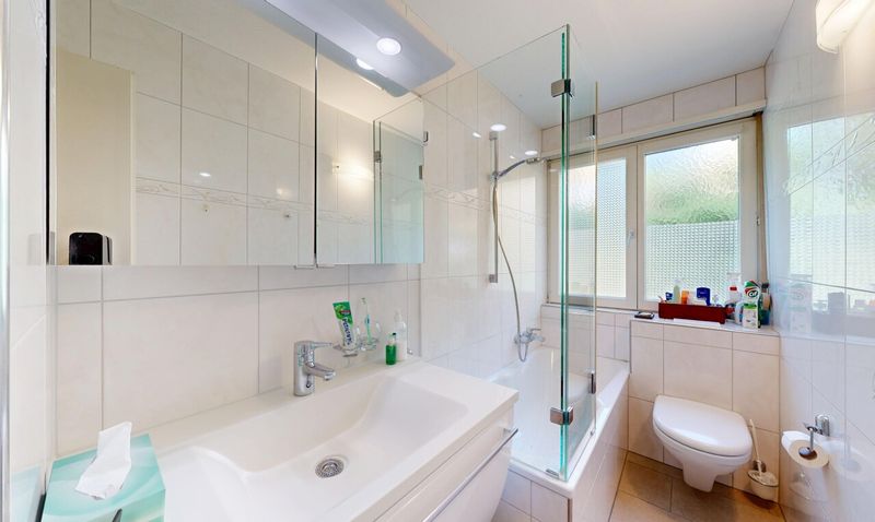 Charmante 3.5-Zimmer-Wohnung in Zürich Höngg - 9