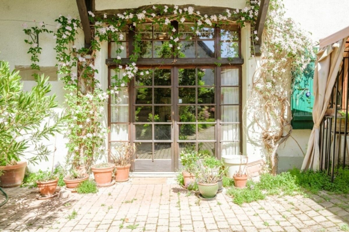 Dorfhaus mit Charakter und großem Garten - 0