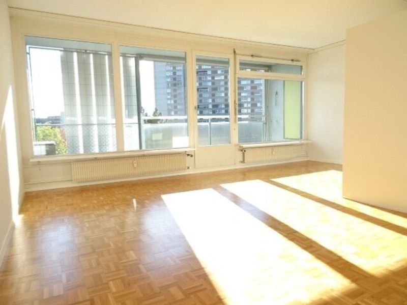 Moderne 3.5-ZW im 5. OG à 71 m² - 4