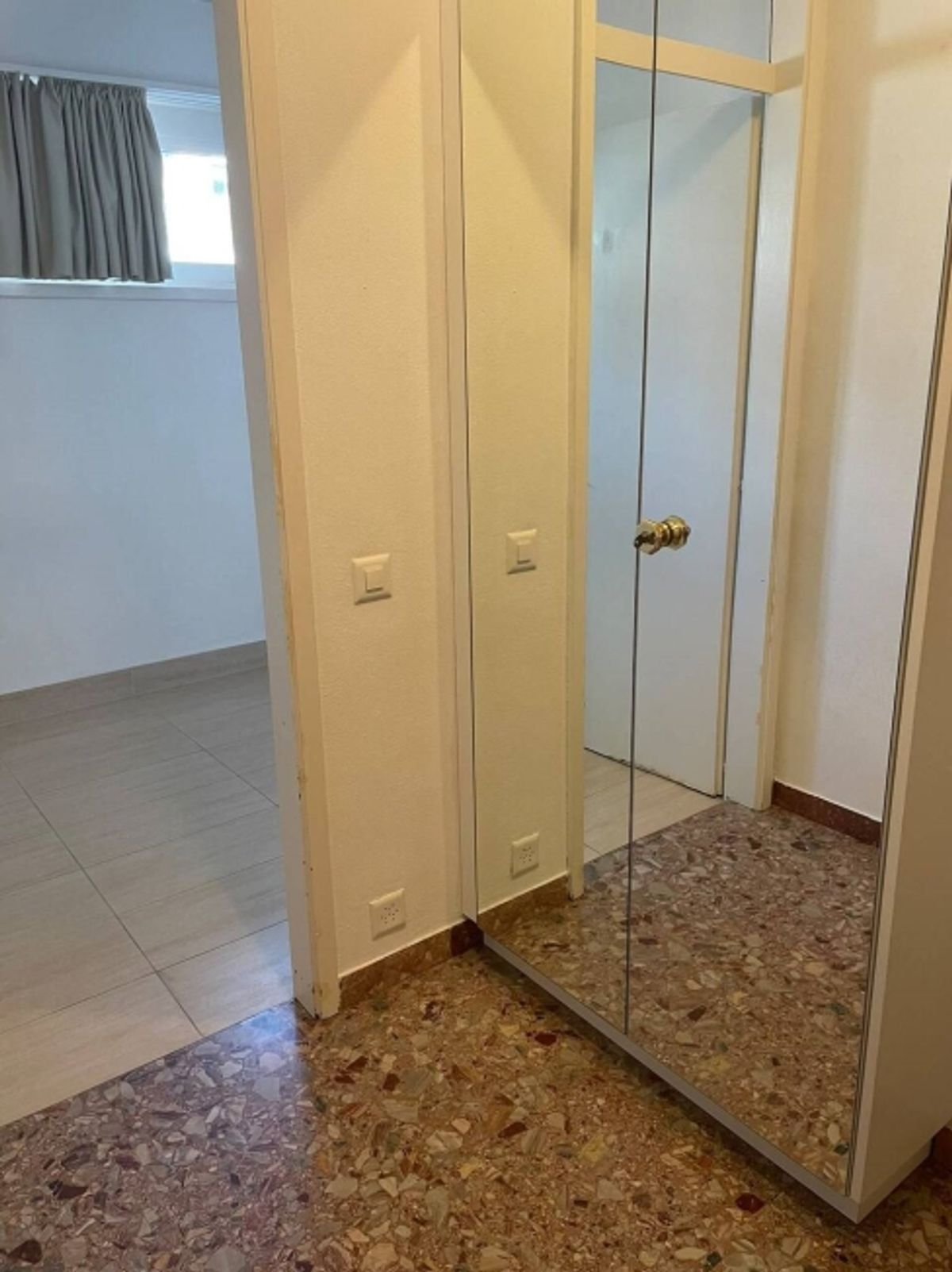 GROSSES 1,5-ZIMMER-APPARTEMENT MIT WOOHNÜSSE UND POOLNUTZUNG - 5