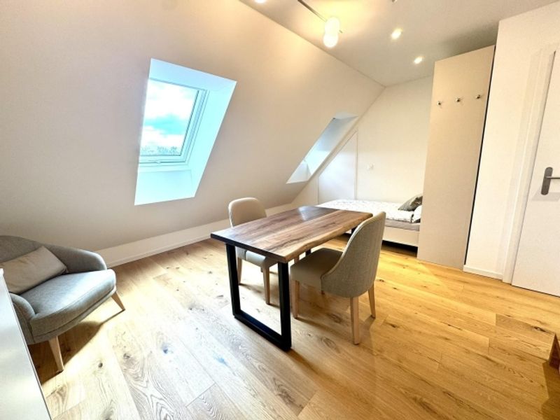 Exklusive möblierte Dachwohnung mit atemberaubender Aussicht über Zürich - 6