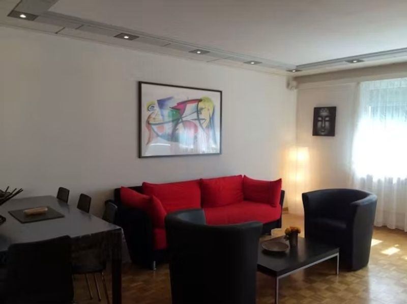 Charmante möblierte 3,5-Zimmer-Wohnung mit Balkon in Opfikon - 3