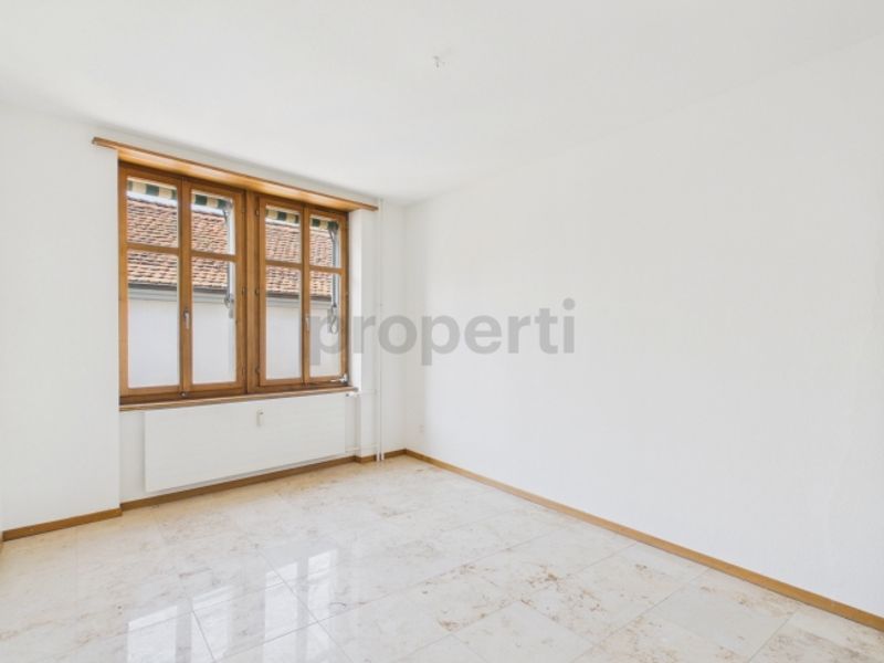 Charmantes Wohnen mit Balkon und historischem Flair - 6