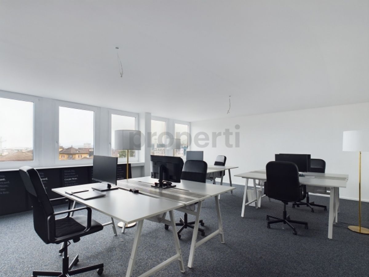 Einzigartiges und lichtdurchflutetes Büro in Emmen am Bahnhof - 4