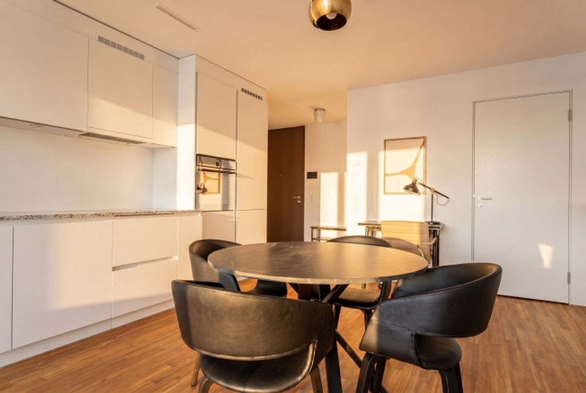 Moderne 2.5-Zimmer-Wohnung mit sonnigem Balkon, Zürich - 6