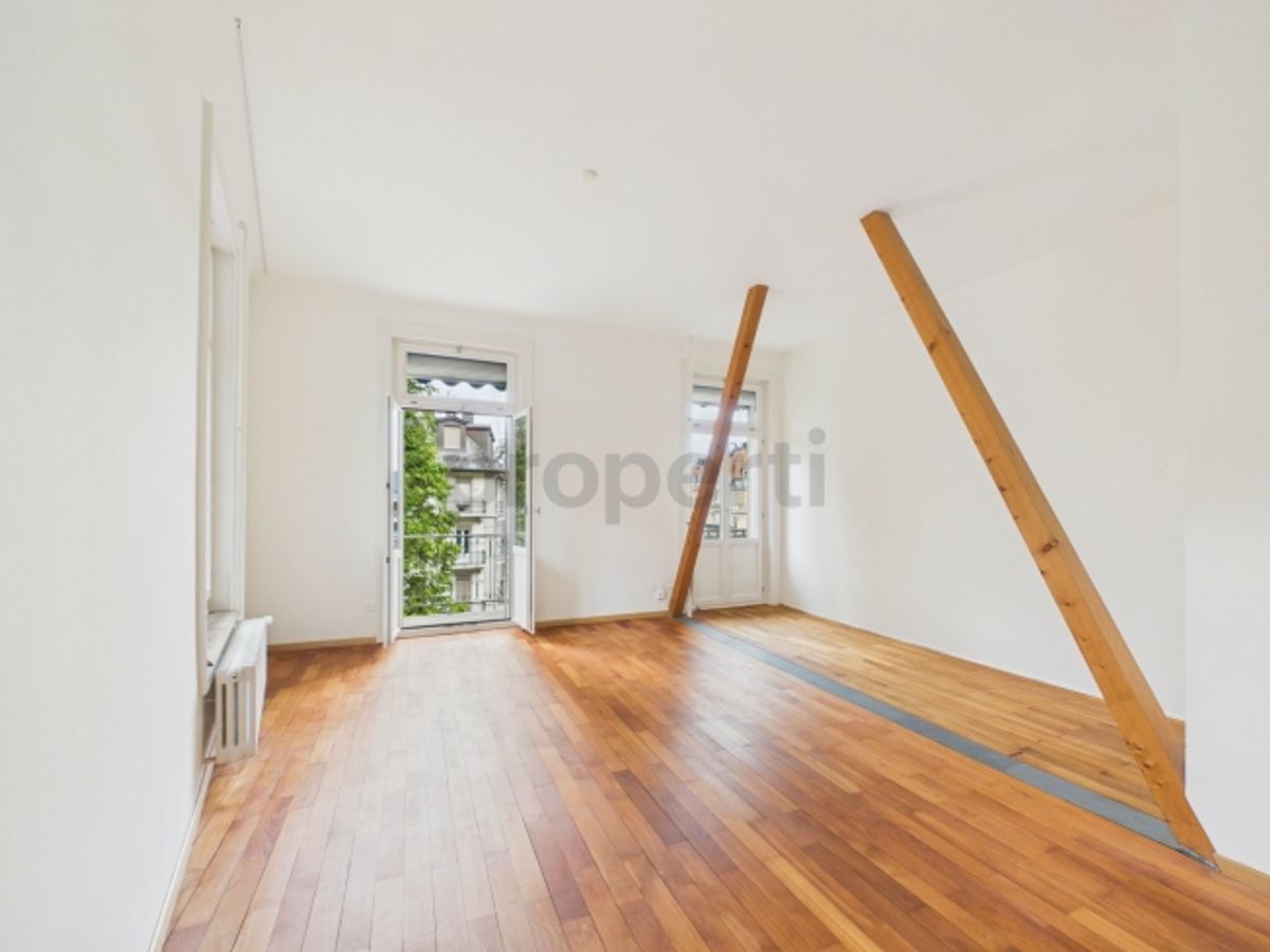 Exklusive Altbauwohnung  Wohnen auf höchstem Niveau in Luzern - 0