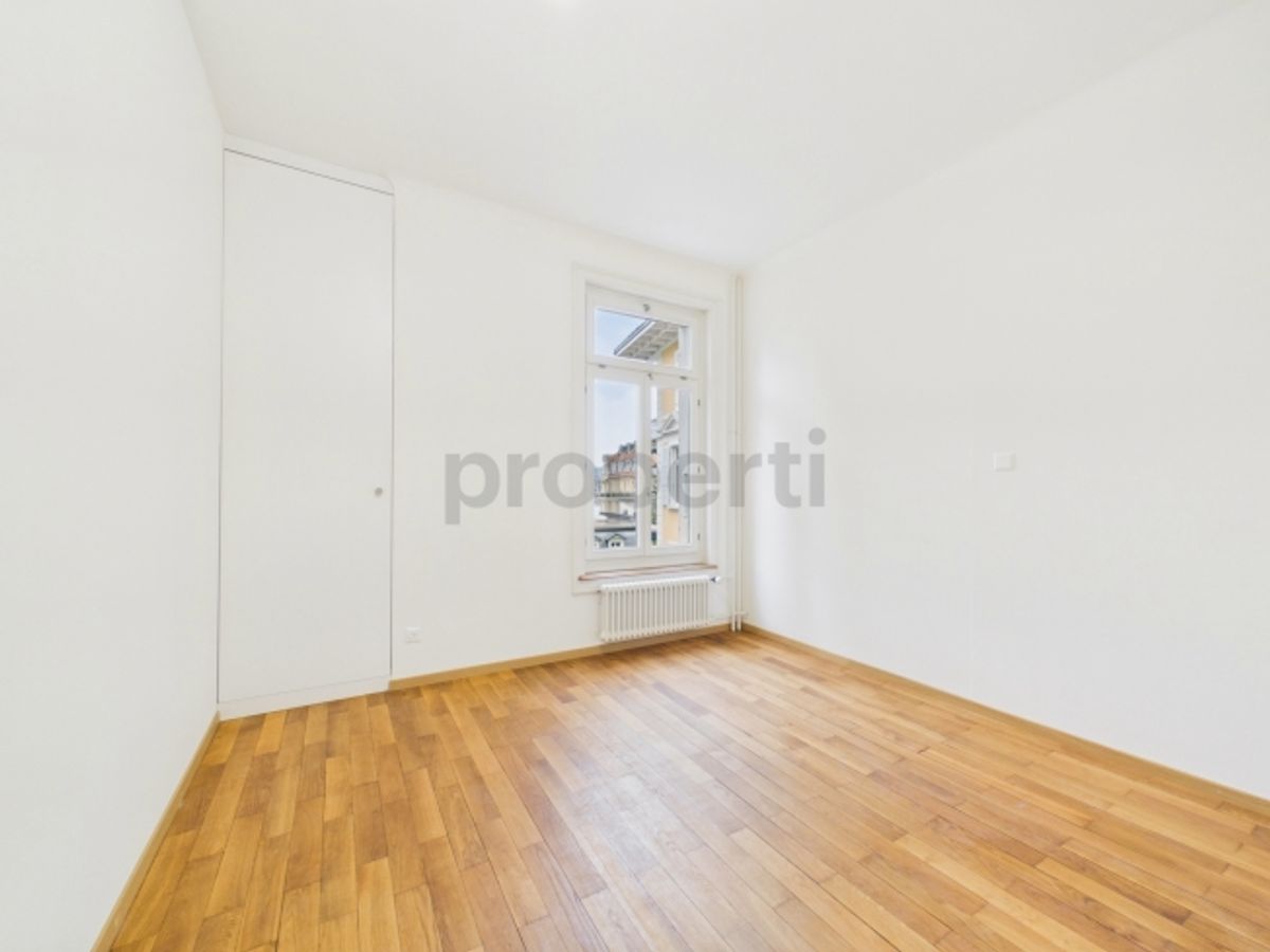 Exklusive Altbauwohnung  Wohnen auf höchstem Niveau in Luzern - 5
