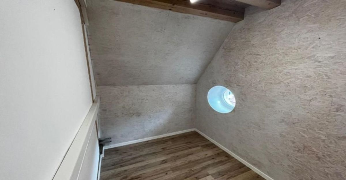 Surface commerciale de 90 m² à louer   CHF 2’000.  - mois   Le Noirmont - 3