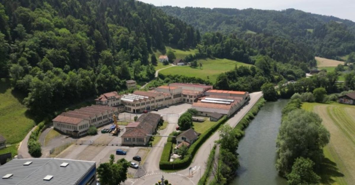 Locaux commerciaux, artisanaux ou de stockage à louer à Saint-Ursanne - 7