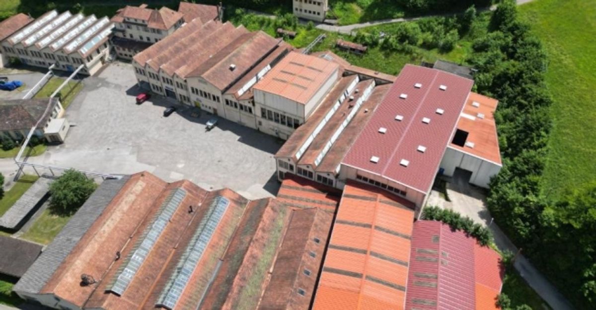Locaux commerciaux, artisanaux ou de stockage à louer à Saint-Ursanne - 11