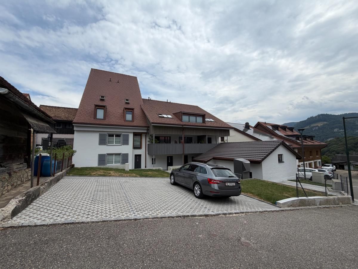 5.5 Zimmer Reihenfamilienhaus - 0