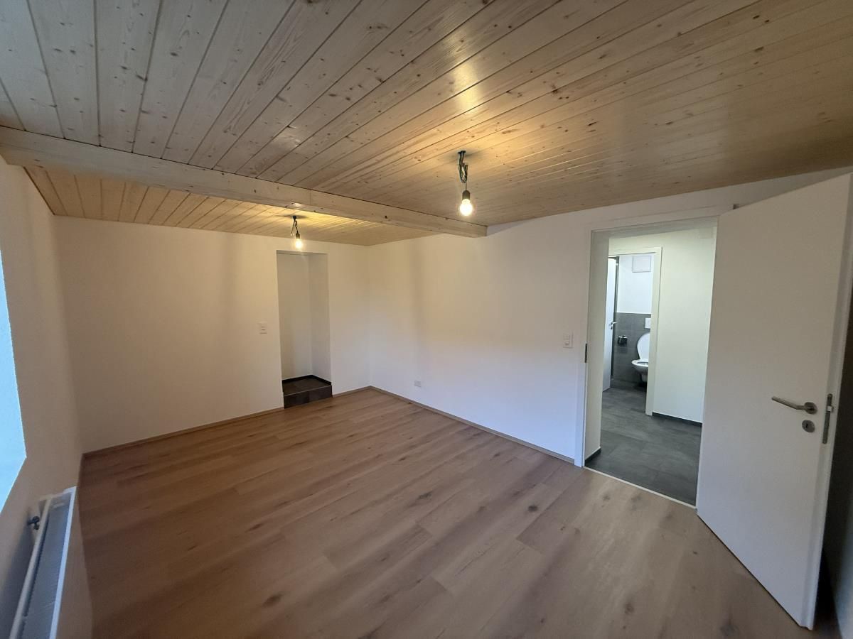 5.5 Zimmer Reihenfamilienhaus - 2