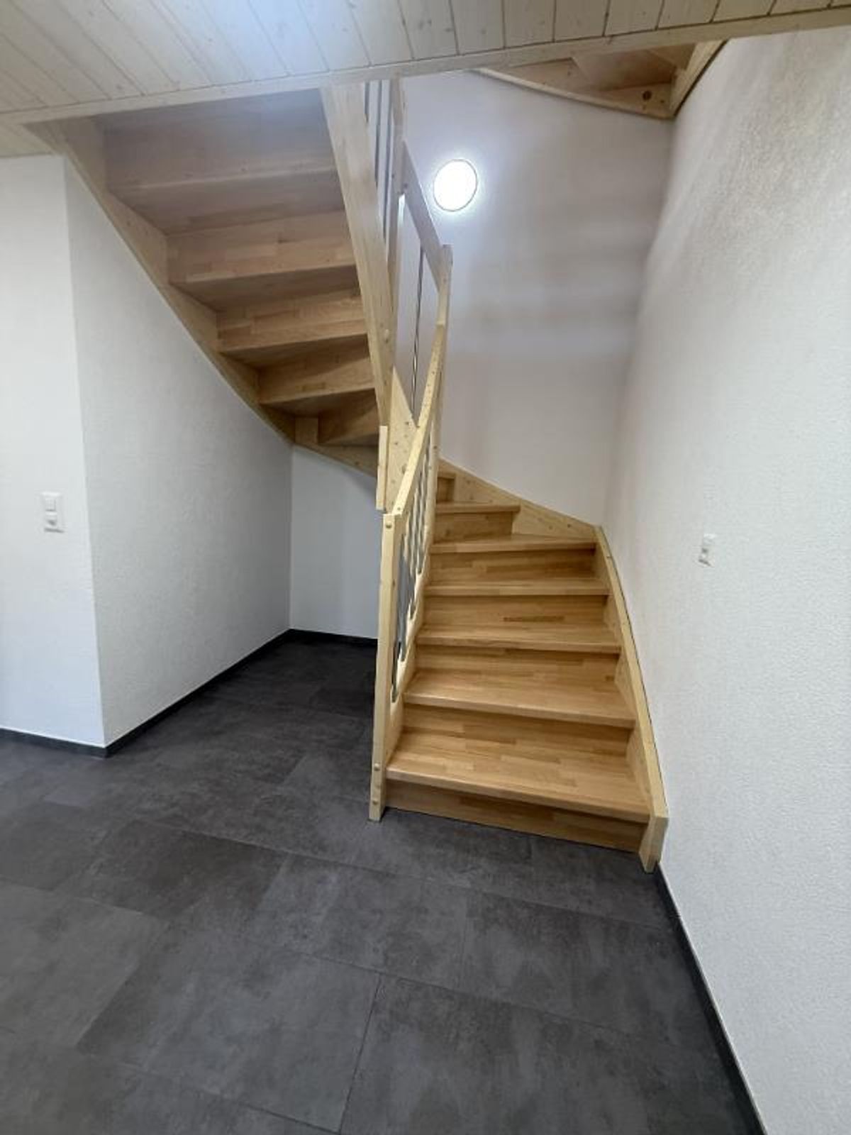 5.5 Zimmer Reihenfamilienhaus - 4