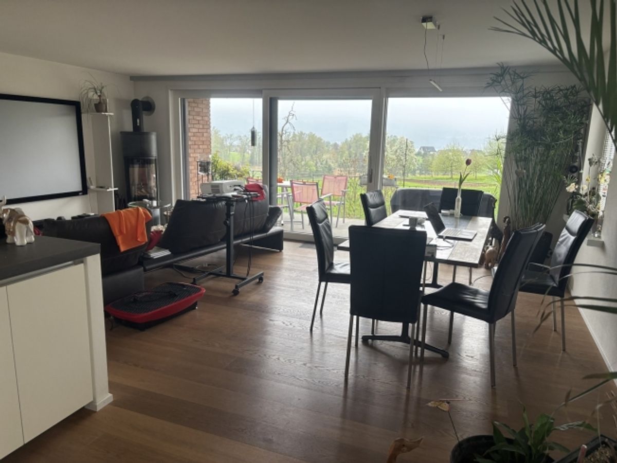 5½ ZIMMER-HAUS IN HOMBRECHTIKON (ZH), MÖBLIERT, TEMPORÄR - 0