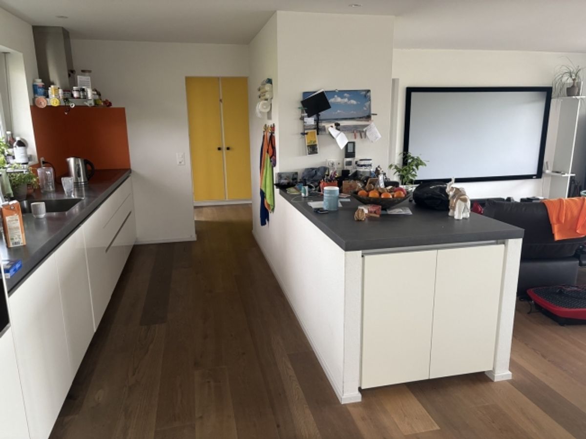 5½ ZIMMER-HAUS IN HOMBRECHTIKON (ZH), MÖBLIERT, TEMPORÄR - 1