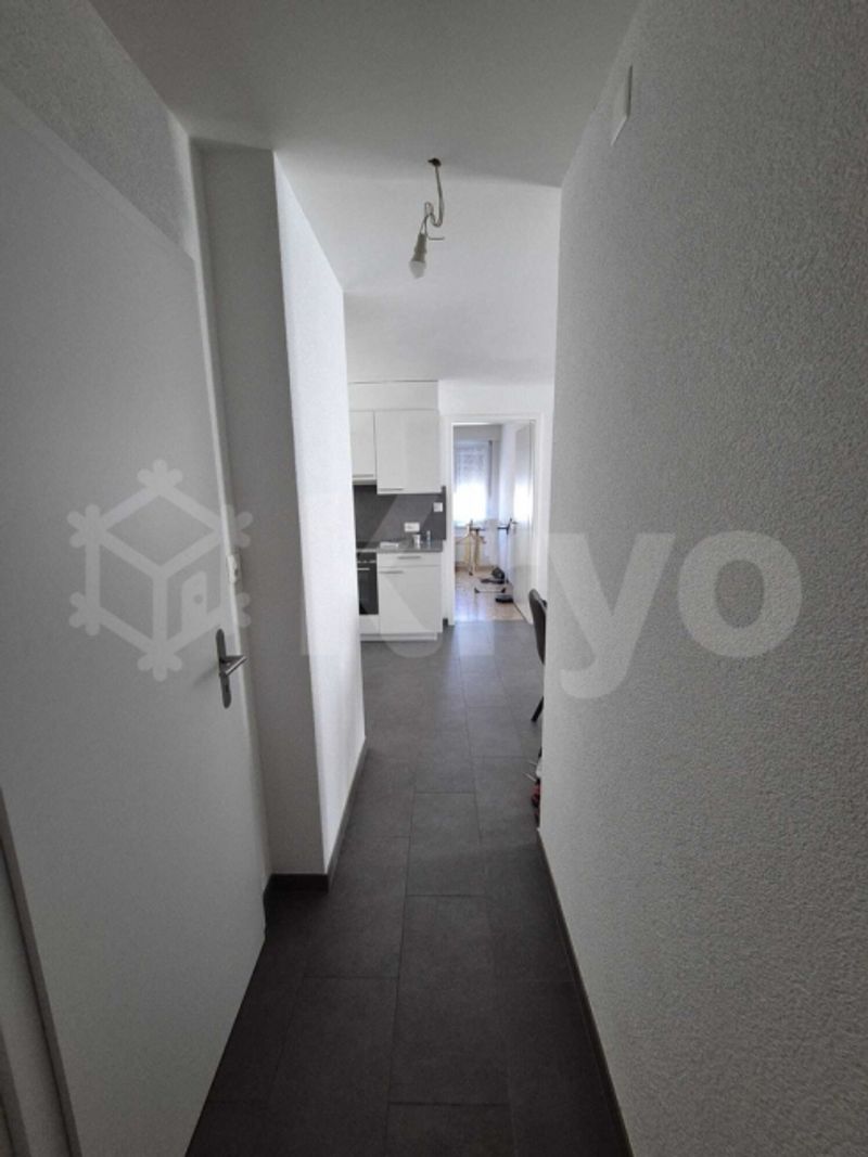 SCHÖNE 3-ZIMMER-WOHNUNG IM 1. STOCK MIT AUFZUG IN DER NÄHE DES SEES - 5