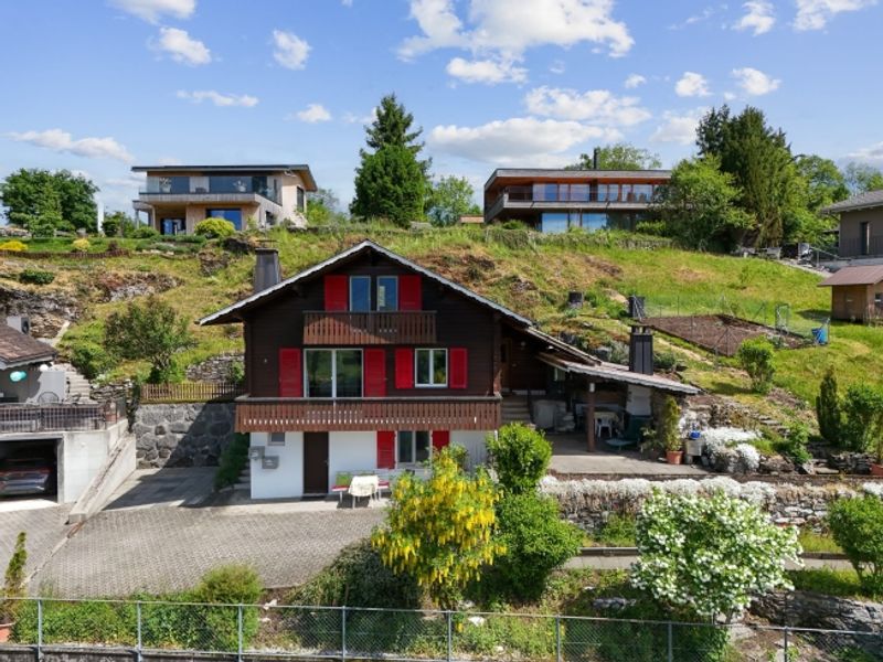 4.5-Zimmer-Einfamilienhaus mit Einliegerwohnung und traumhafter Bergsicht in Ennetmoos - 2
