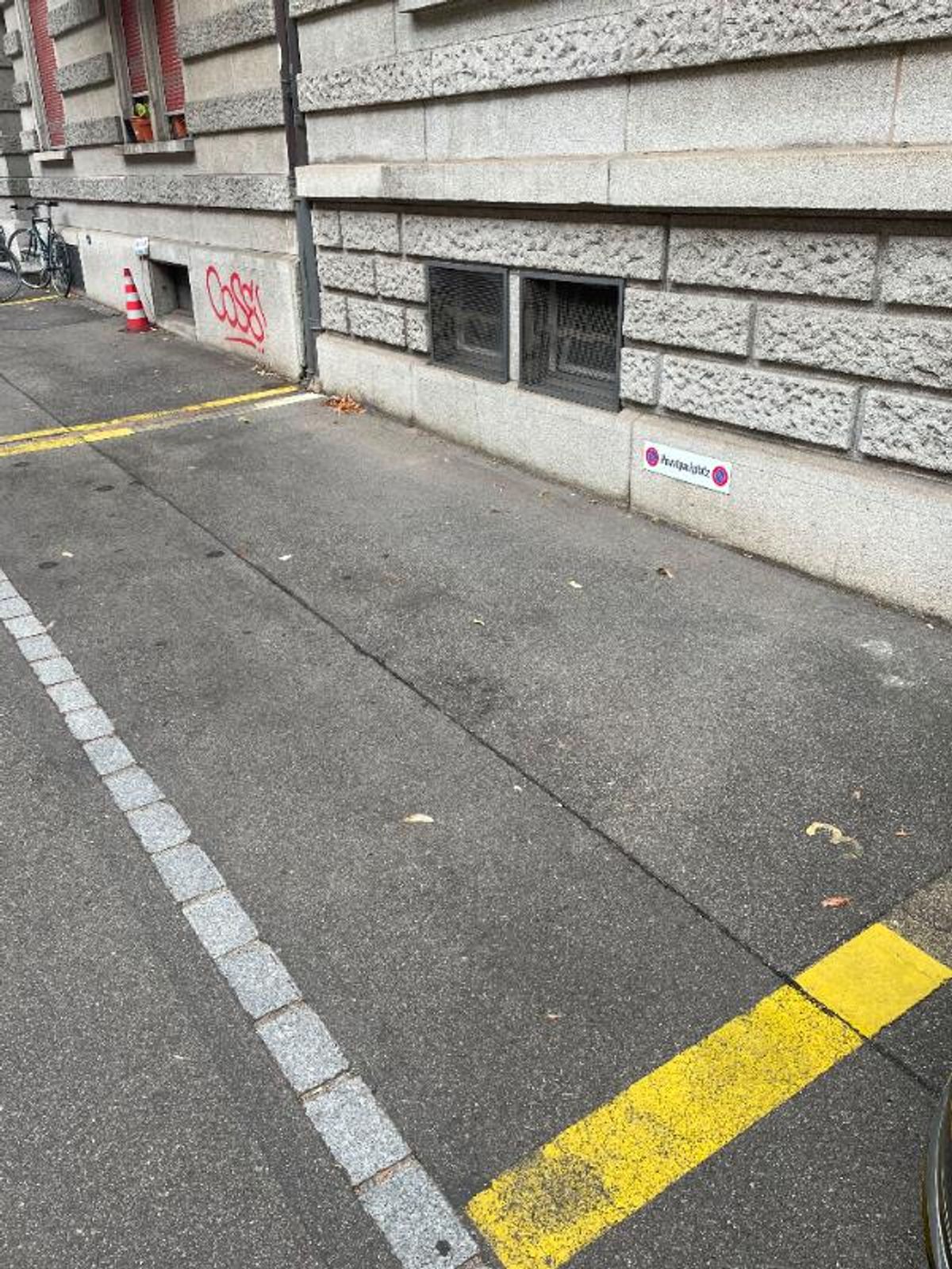 Parkplatz - 1