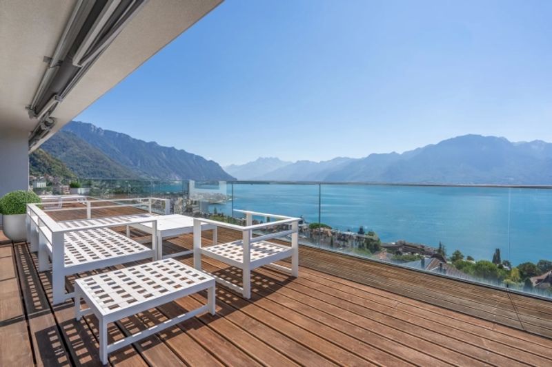 MONTREUX – AUSSERGEWÖHNLICHES PENTHOUSE MIT PANORAMABLICK - 2