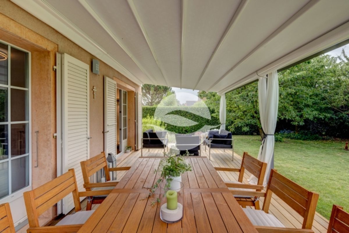 Wunderschönes 5.5-Zimmer-Haus im Herzen von Genthod - 1