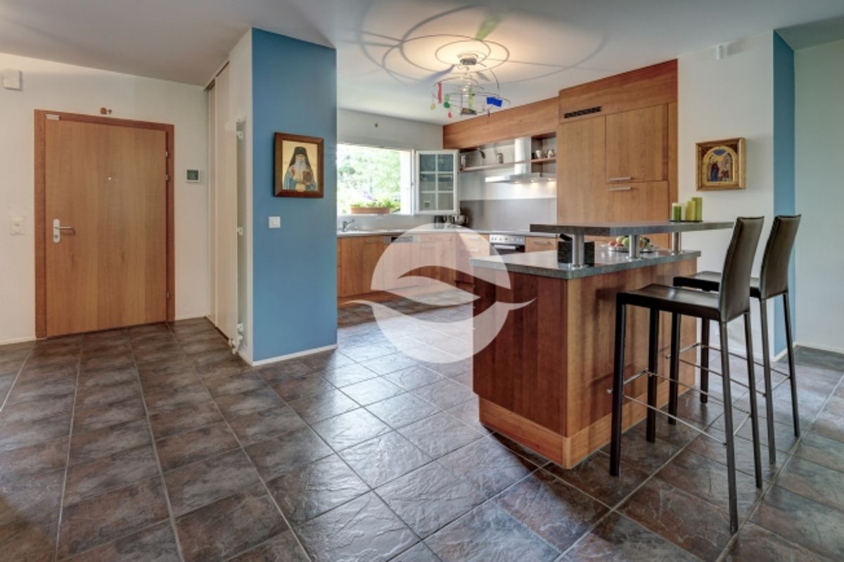 Wunderschönes 5.5-Zimmer-Haus im Herzen von Genthod - 2