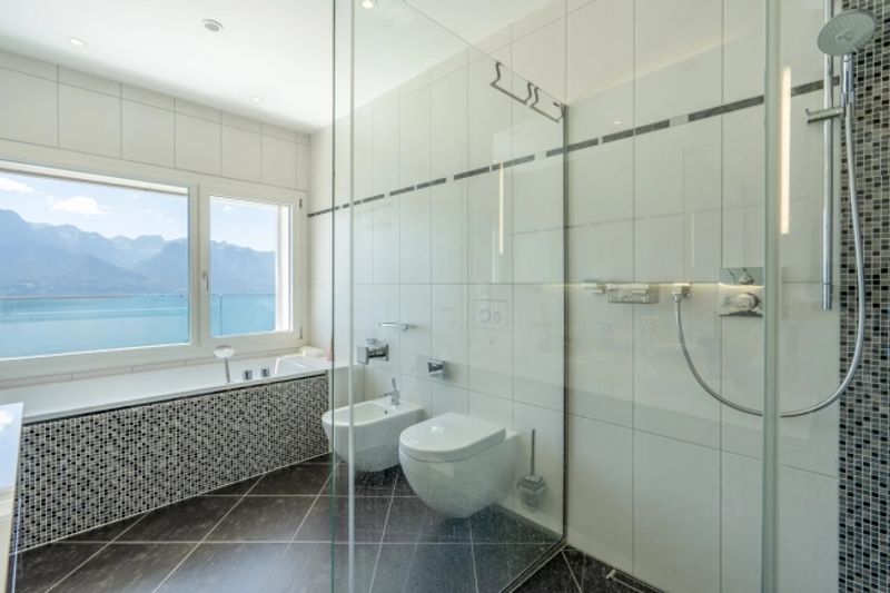 MONTREUX – AUSSERGEWÖHNLICHES PENTHOUSE MIT PANORAMABLICK - 10