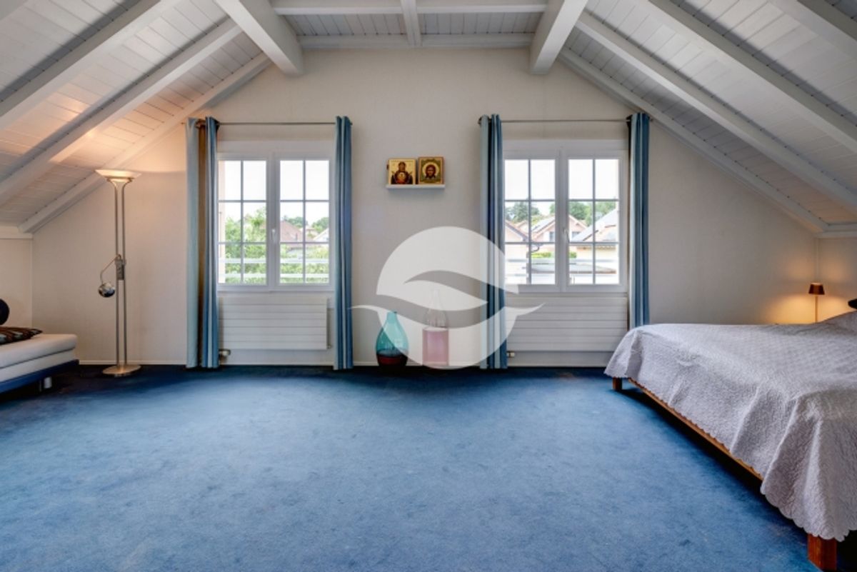 Wunderschönes 5.5-Zimmer-Haus im Herzen von Genthod - 5