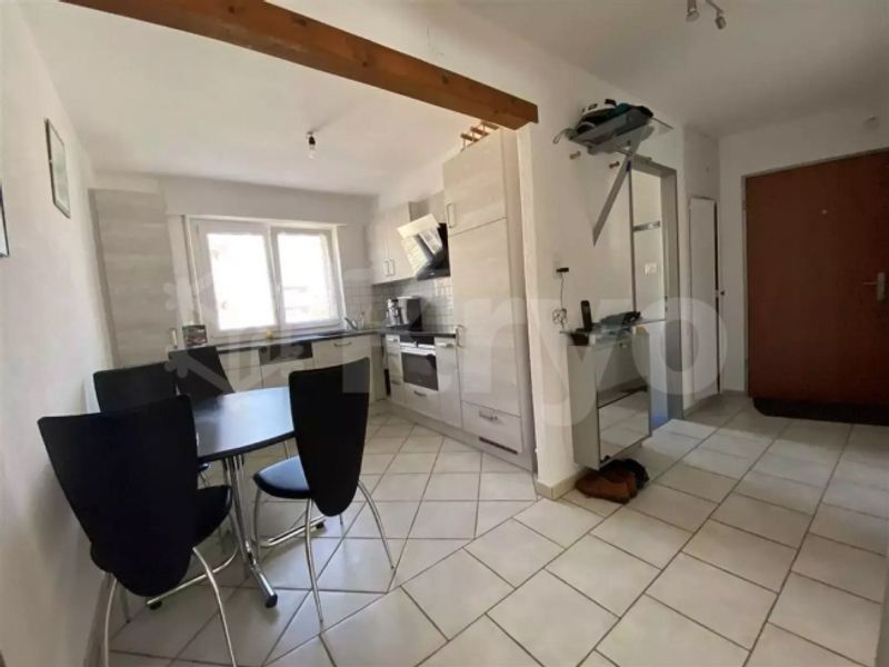 3.5-ZIMMER-WOHNUNG RENOVIERT 2. STOCK MIT BALKON - 1