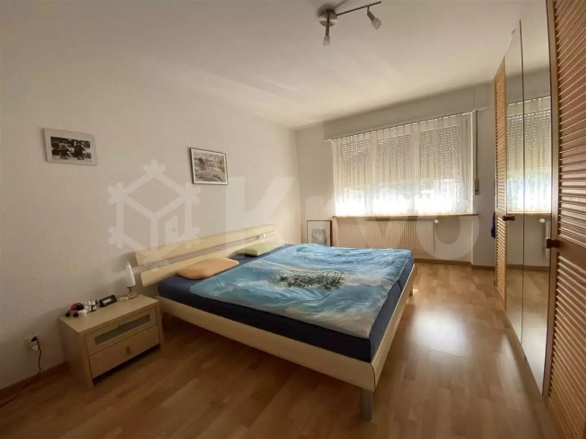 3.5-ZIMMER-WOHNUNG RENOVIERT 2. STOCK MIT BALKON - 3