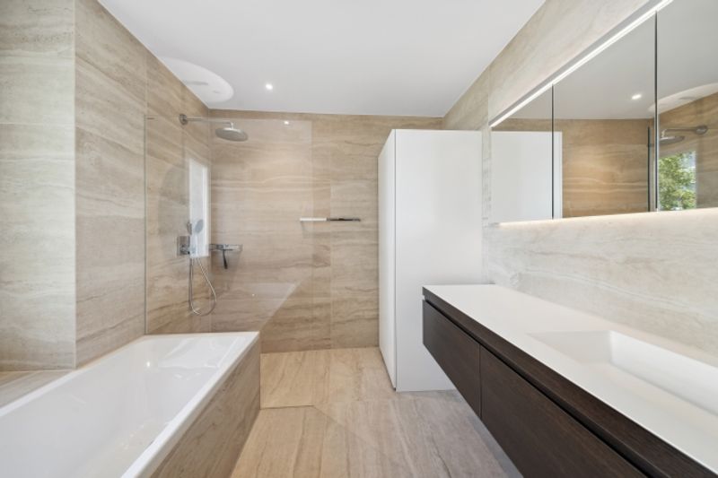 Design, Raum & Weitblick – aussergewöhnliche Stadt-Maisonettewohnung - 5