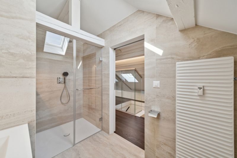 Design, Raum & Weitblick – aussergewöhnliche Stadt-Maisonettewohnung - 7