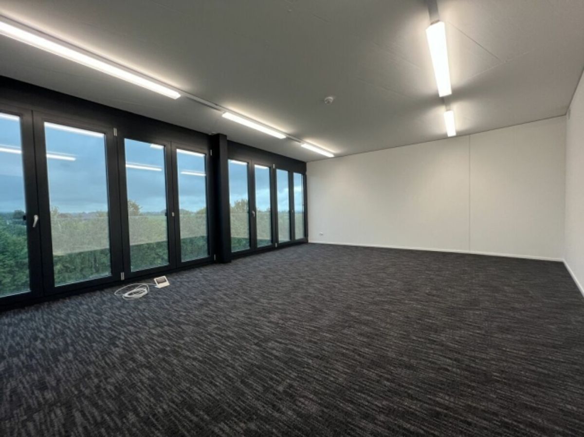 Modernes Büro an Verkehrsgünstiger Lage - 3