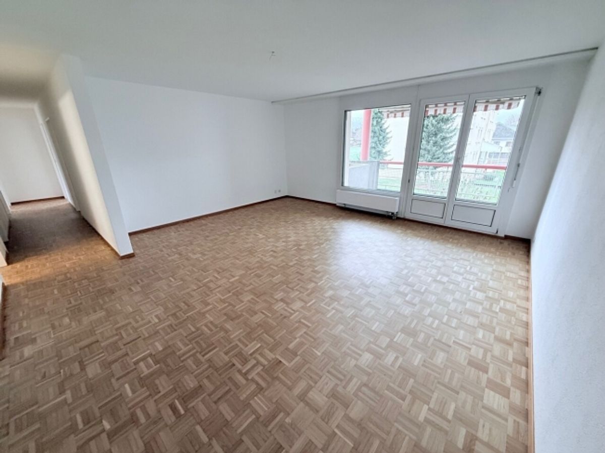 5-Zimmer-Wohnung im 1. Stock - 0