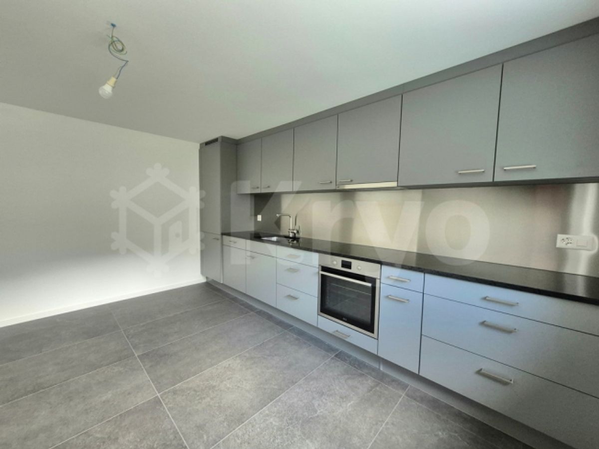 ST-LEONARD – WUNDERSCHÖNE NEUE 4.5-ZIMMER-WOHNUNG MIT TERRASSE - 1
