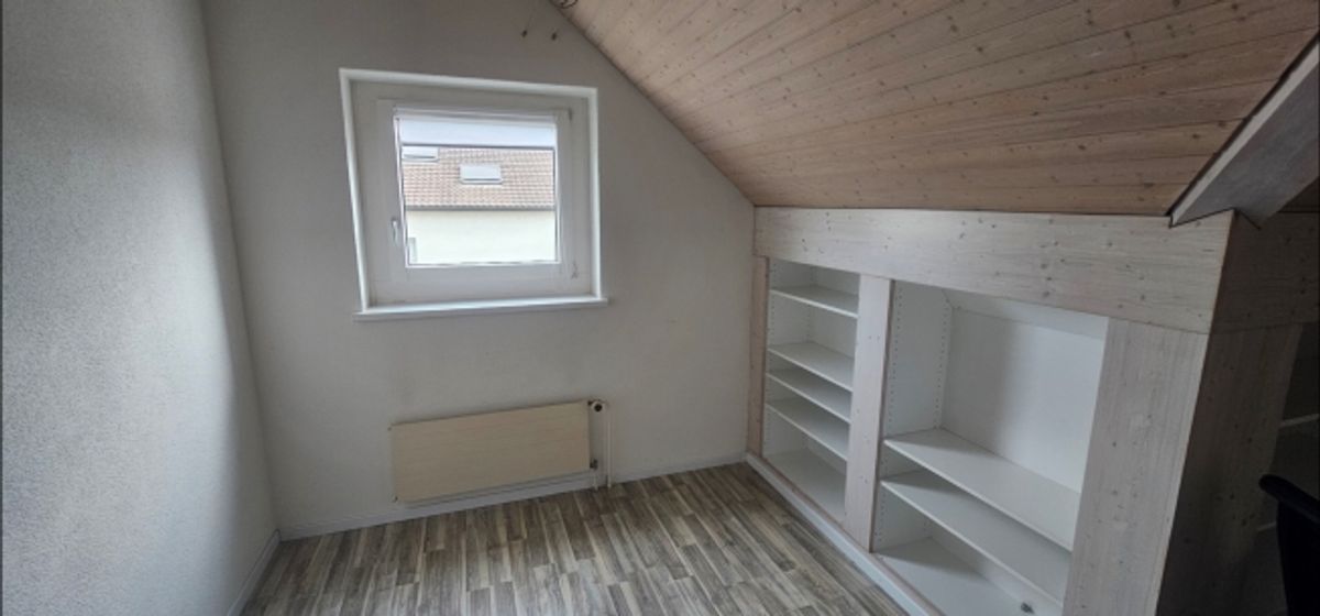 Kleines Büro an zentraler Lage in Berikon - 1