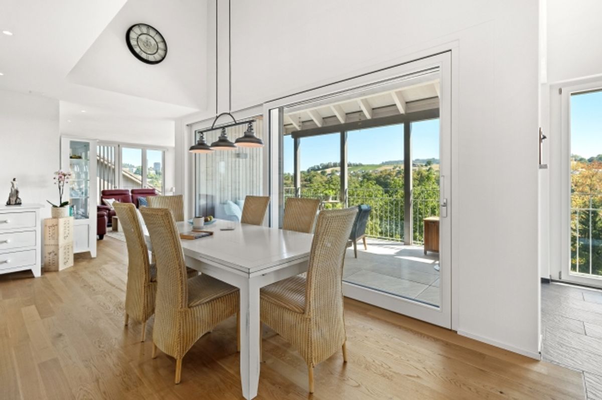 Fantastische 4-Zimmer Maisonette- Wohnung mit Rheinblick - 1