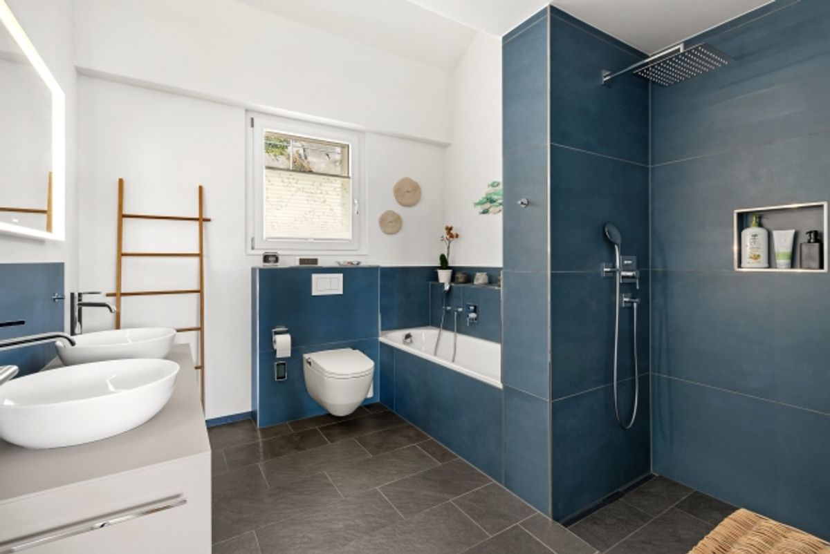 Fantastische 4-Zimmer Maisonette- Wohnung mit Rheinblick - 10