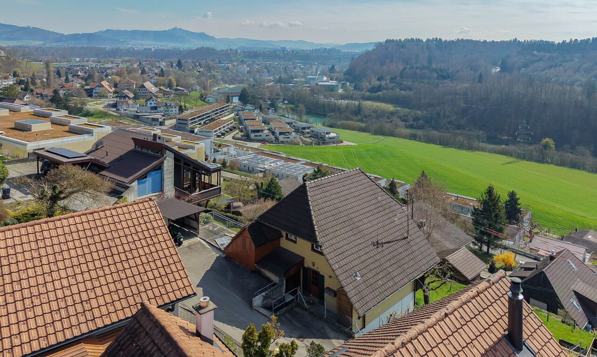 Zweifamilienhaus in Herrenschwanden - 0