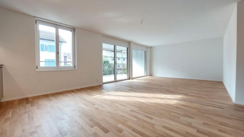 Helle und ruhige 3.5-Zimmerwohnung mit sonnigem Balkon - 3