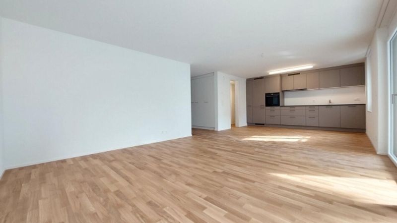 Helle und ruhige 3.5-Zimmerwohnung mit sonnigem Balkon - 4
