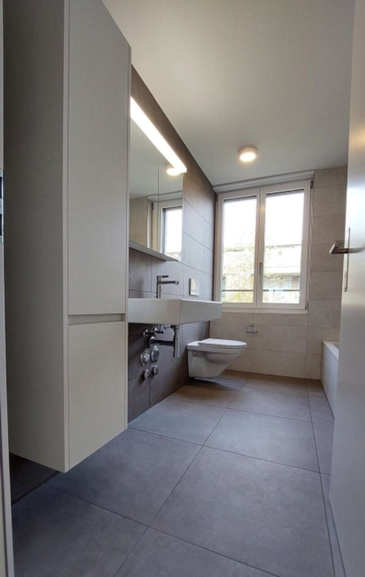 Helle und ruhige 3.5-Zimmerwohnung mit sonnigem Balkon - 5