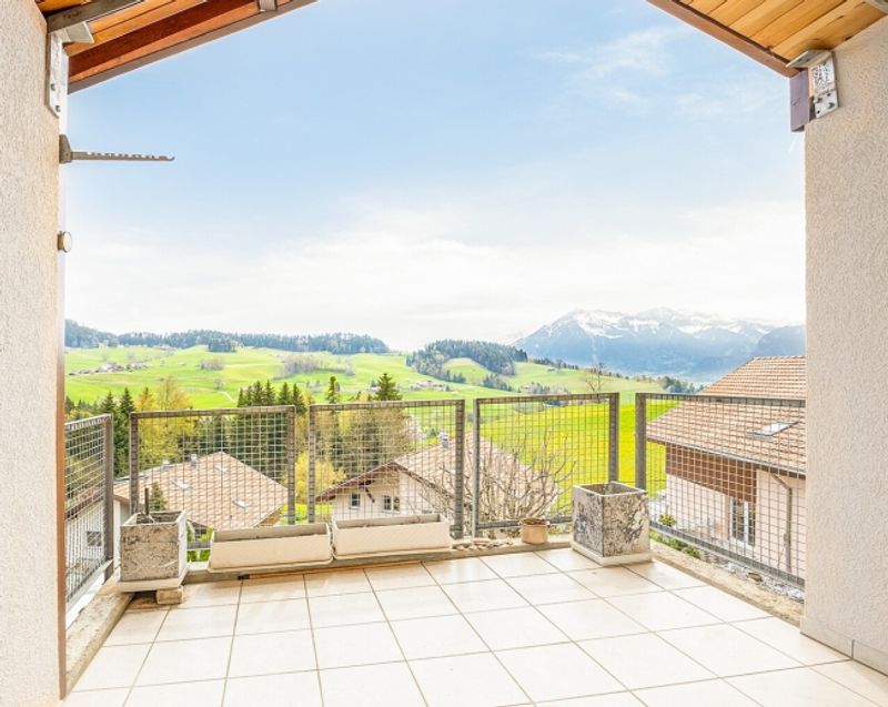 Ein Zuhause mit Blick auf den Niesen - 12