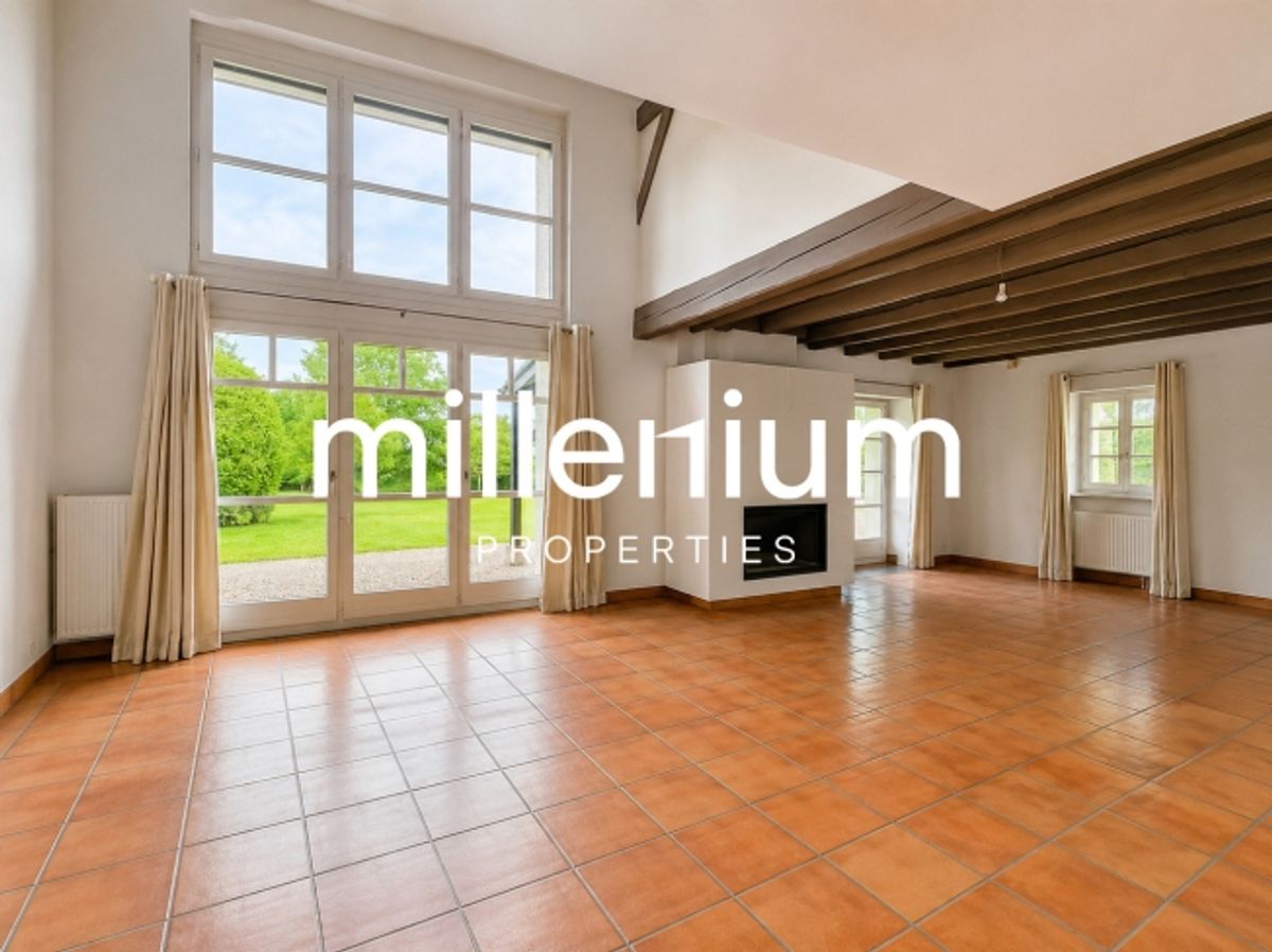 Charaktervolles Anwesen aus dem 18. Jahrhundert mit Indoor-Pool - 1