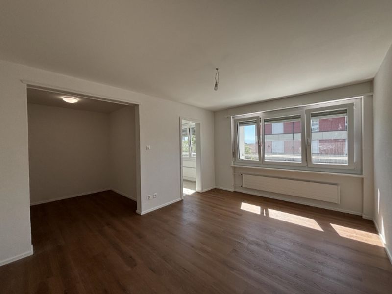 Renovierte Studio-Wohnung im 2. Stock zur Miete in Peseux - 1