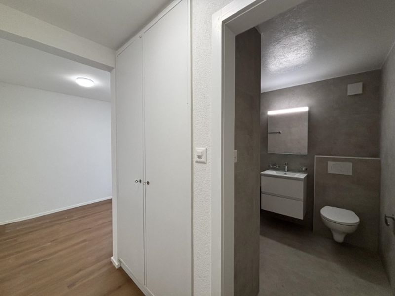 Renovierte Studio-Wohnung im 2. Stock zur Miete in Peseux - 4
