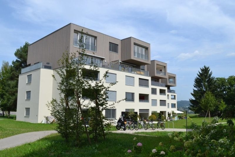 Fahren Sie mit dem Lift direkt in Ihre neue Traumwohnung - 12