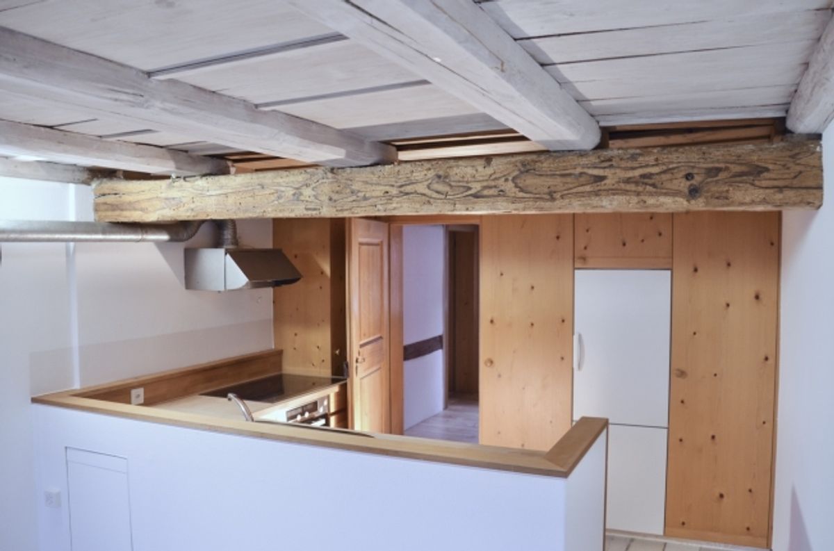 6.5 Zi. Riegelhaus mit grosser Scheune und Garten - 3