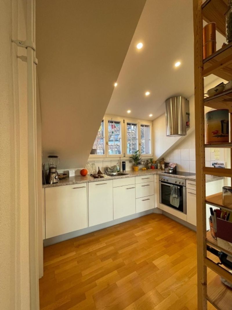 2½ ZIMMER-DACHWOHNUNG IN BERN - KIRCHENFELD, MÖBLIERT, TEMPORÄR - 6