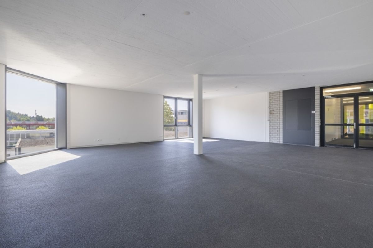 Ausgebaute und bezugsbereite Büro- und Gewerbeflächen - 4