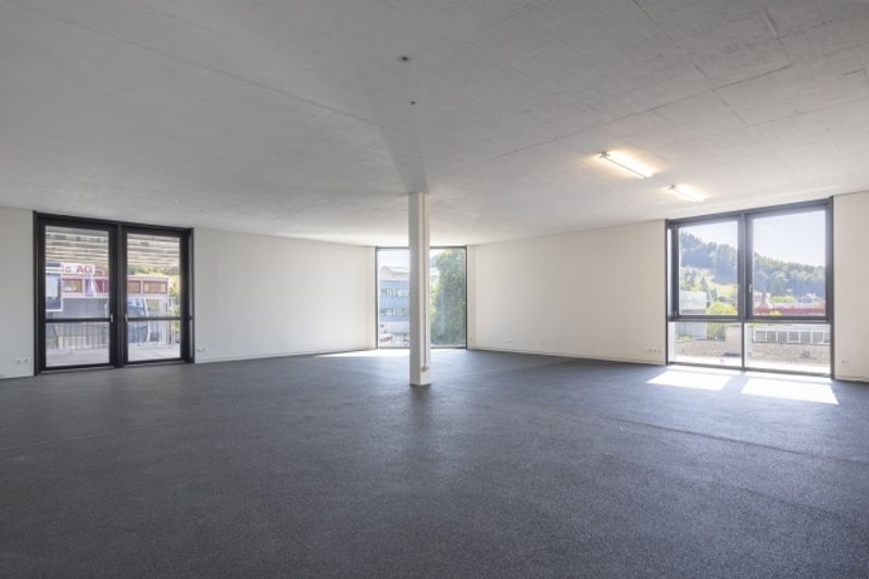 Ausgebaute und bezugsbereite Büro- und Gewerbeflächen - 4
